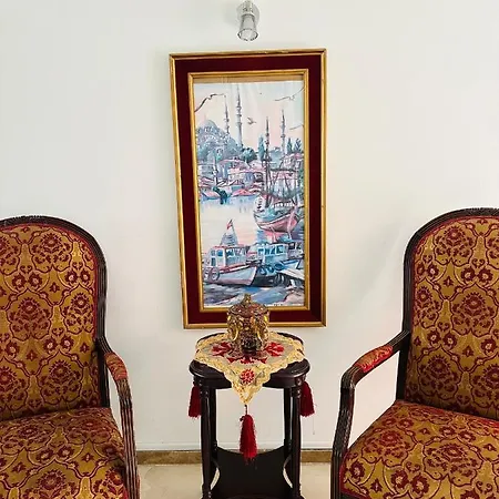 Seven Art Feslegen Apartman *