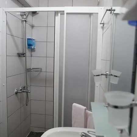 Seven Art Feslegen Apartament *